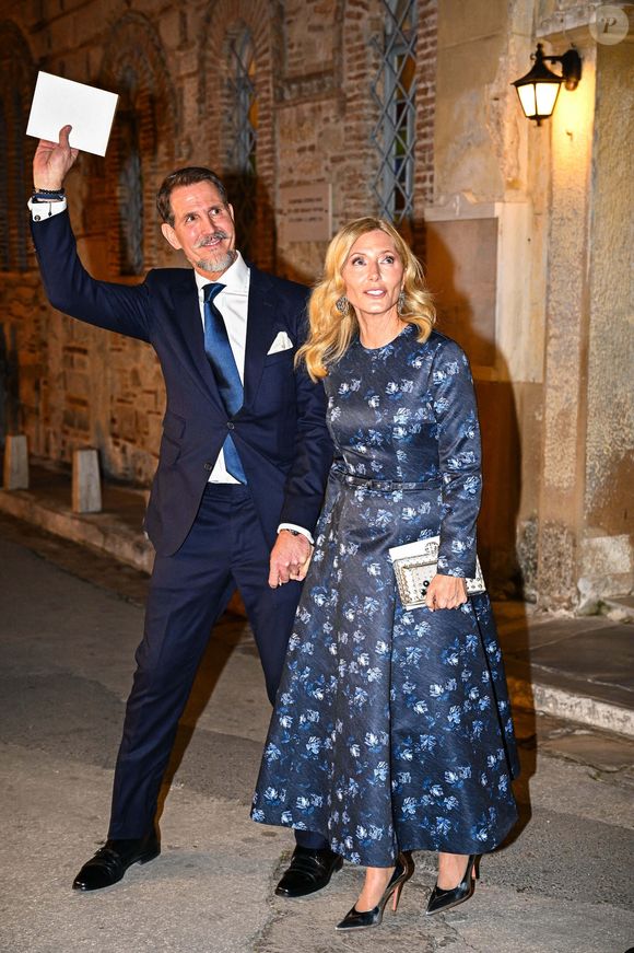 Pavlos, prince héritier de Grèce, Marie-Chantal, princesse héritière de Grèce, et leurs fils, le prince Constantine Alexioset le prince Aristides Stavors, arrivent au mariage royal du prince Nikolaos de Grèce avec Chrysi Vardinoyannis à Athènes, en Grèce, le 7 février 2025. Photo by Stefanos Kyriazis/ZUMA Press Wire/ABACAPRESS.COM