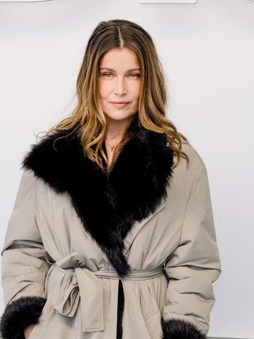 Laetitia Casta, maman de quatre enfants : cette différence générationnelle qu'elle ressent au quotidien, "Ils me reprennent parfois"