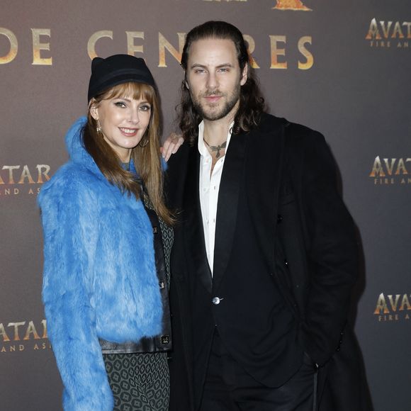 Fréderique Bel et un ami - Avant-première du film "Avatar : Fire and Ash" (Avatar : de Feu et de Cendres) à la Seine Musicale de Boulogne-Billancourt le 5 décembre 2025. © Marc Ausset-Lacroix/Bestimage