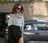 Toujours aussi amoureuse de sa ville adoptive, Natalie Portman a tenu à célébrer la fête des mères avec sa maman, Shelley Stevens, dans un lieu mythique de Paris.

Natalie Portman arrive au cinéma UGC Cinté Cité à Paris, le 12 octobre 2025, pour l'avant-première d'"Arco".

© Yehiel Chekroune / Bestimage