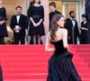 Entre virée bateau et baignade en eaux turquoises, il a partagé de tendres moments avec l'ex-Miss France 

Antoine Dupont et sa compagne Iris Mittenaere - Antoine Dupont et sa compagne Iris Mittenaere se retrouvent sur les marches  du film « Dossier 137 » lors du 78ème Festival International du Film de Cannes le 15 mai 2025.

© Jacovides / Moreau / Bestimage