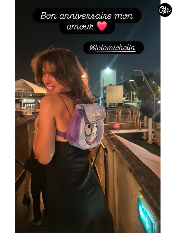 La jeune femme, qui fête ce 13 juin ses 25 ans, poursuit des études de journalisme et réalise des films…

Lola Michelin, la fille de Sandrine Quétier fête ses 25 ans.