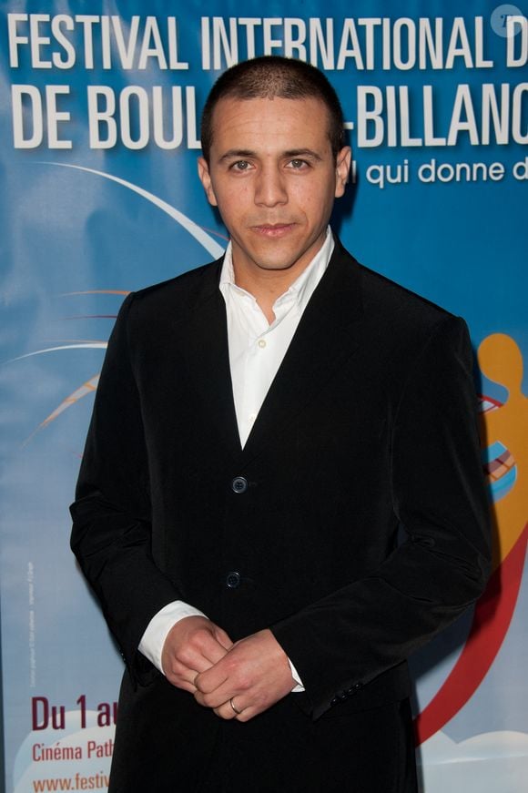 Faudel lors de l'ouverture de la première édition du Festival International du Film de Boulogne Billancourt au cinéma Pathé à Paris, France, le 1er avril 2011. Photo by Nicolas Genin/ABACAPRESS.COM
