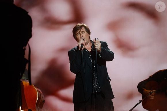 Thomas Dutronc a pris du poids ces derniers temps 

Exclusif - Thomas Dutronc - Enregistrement de l'émission "Eternel Aznavour, le concert événement", diffusée le 18 octobre sur France 3
© Christophe Clovis-Cyril Moreau / Bestimage