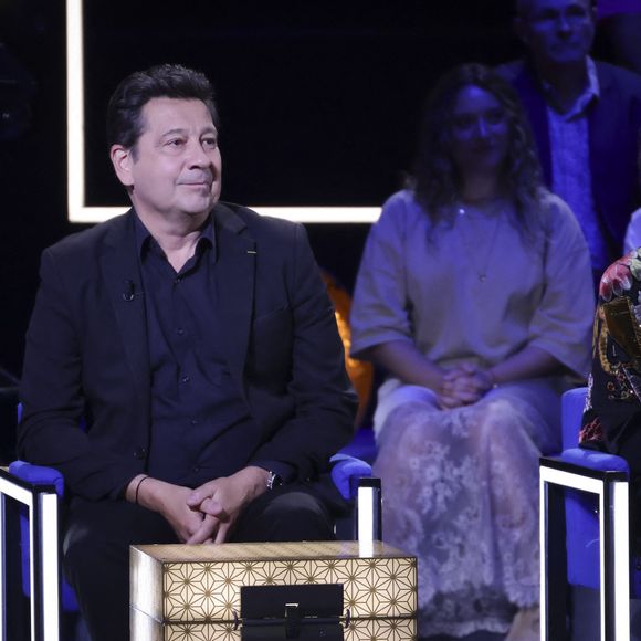 Exclusif - Laurent Gerra, Anny Duperey lors de l'enregistrement de l'émission "La Boîte à secrets", présentée par F.Bollaert et diffusée le 10 octobre 2025 sur France 3, dans les studios du Lendit à Saint-Denis, Seine Saint-Denis, France, le 22 septembre 2025. © Jack Tribeca/Bestimage