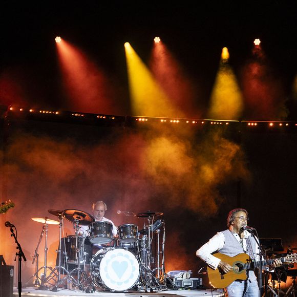 Exclusif - Laurent Voulzy - Laurent Voulzy en concert sur la scène du théâtre de Verdure lors du 41ème Festival de Ramatuelle, le 9 août 2025. 
© Cyril Bruneau / Bestimage