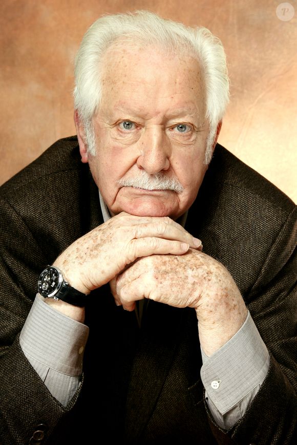 En raison des audiences en berne en plus d'un modèle économique fragilisé, la direction de TF1 a manifestement souhaité revoir sa stratégie....

Pierre Bellemare - Portrait - 2012 - Mai (CEDRIC PERRIN / BESTIMAGE).