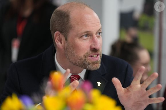Le prince William, prince de Galles, et Catherine (Kate) Middleton, princesse de Galles, rencontrent des joueurs blessés, en marge du match du tournoi des Six Nations entre le Pays de Galles et l'Angleterre à Cardiff, le 15 mars 2025.
©Julien Burton / Bestimage