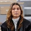 Laury Thilleman : Son traitement a dû être adapté pendant le tournage de Rendez-vous en terre inconnue, un professionnel a dû intervenir