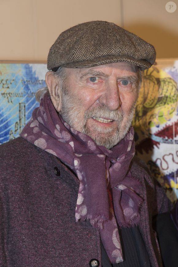 Jean-Pierre Marielle déclarait avec humour : “Je ne suis pas un acteur de tombola”, montrant qu’il jouait par passion, pas pour les récompenses.

Jean-Pierre Marielle lors du gala d'Enfance Majuscule donné au profit de l'enfance maltraitée à la salle Gaveau à Paris, France, le 20 mars 2017. © Pierre Perusseau/Bestimage