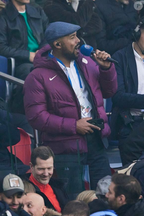 Jean‐Luc Guizonne en tribunes du match de Ligue 1 McDonald's opposant le Paris Saint-Germain (PSG) au Racing Club de Lens (RCL) (1-0) au Parc des Princes à Paris, France, le 2 novembre 2024. © Cyril Moreau/Bestimage