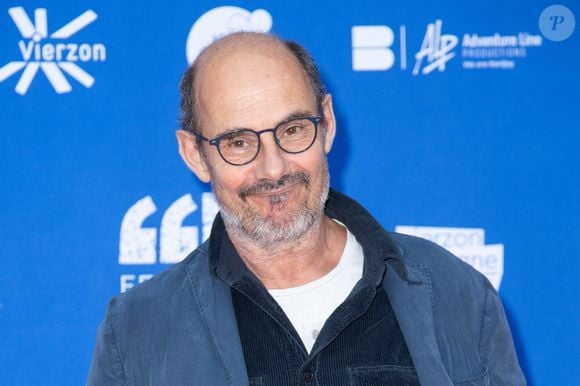 Bernard Campan au Photocall A L'Epreuve dans le cadre du Festival du Film de Demain à Vierzon, France le 01 juin 2024. Photo par Aurore Marechal/ABACAPRESS.COM