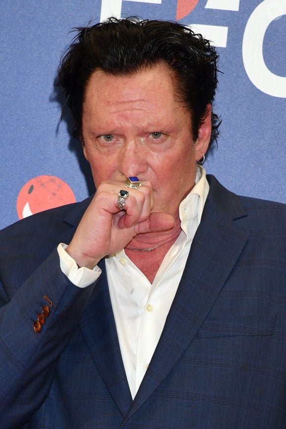 Il était célèbre pour ses rôles dans "Reservoir Dogs", "Kill Bill "et "Donnie Brasco". 

Michael Madsen, qui a reçu le Monte-Carlo Film Festival Award, durant la soirée de remise des prix de la 16ème édition du Monte-Carlo Film Festival de la Comédie au Grimaldi Forum, à Monaco le 9 mars 2019. © Bruno Bebert/Bestimage
