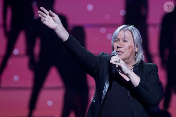 Mais seul Yann Ydoux a accepté l'héritage de Patrick Juvet. La raison ? Le chanteur était endetté.

Exclusif - Patrick Juvet à l'enregistrement de l'émission "Cette Soirée Là" au Zénith de Paris, les 8 et 9 janvier 2017. 

Photo : Cyril Moreau - Veeren Ramsamy / Bestimage