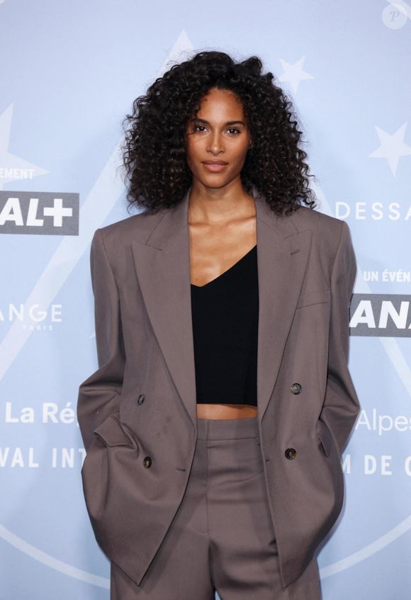 Cindy Bruna pour le film " Prosper " - 28ème édition du Festival international du film de comédie de l'Alpe d'Huez le 17 janvier 2025. © Dominique Jacovides / Bestimage
