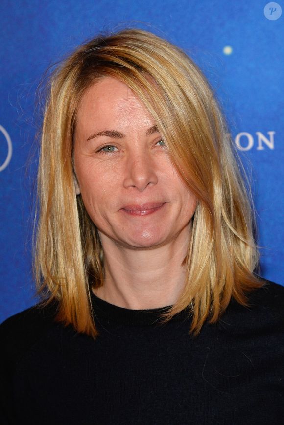 Elle a fondé La Faculté des Enfants, une structure dédiée à l’épanouissement scolaire.
*
Céline Balitran - Avant-première du film "La La Land" au cinéma UGC Normandie à Paris, le 10 janvier 2017. © Coadic Guirec/Bestimage