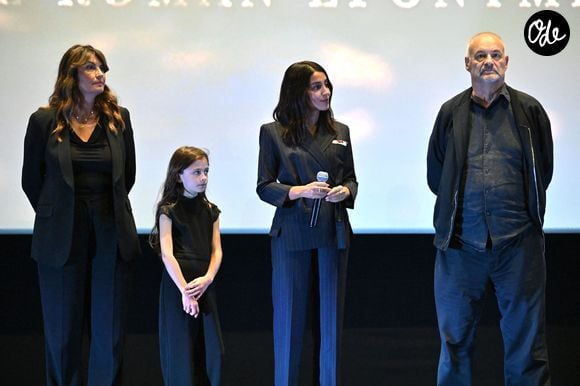 Valérie Perrin, Elodie Batard Gaultier, Leïla Bekhti et Jean-Pierre Jeunet ont présenté le film "Changer l'eau des fleurs" durant la soirée d'ouverture de la 8ème édition du Festival Ciné Roman au Cinéma Pathé Gare du Sud à Nice, le 28 septembre 2026. © Bruno Bebert - Dominique Jacovides / Bestimage