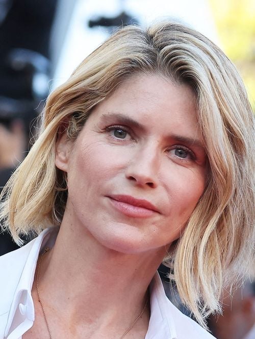"Ils me traînent dans des endroits tout sauf culturels" : Alice Taglioni évoque comme rarement ses dimanches en famille