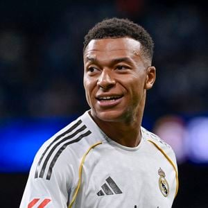 14 mai 2026, Madrid, Madrid, Espagne : KYLIAN MBAPPE, du Real Madrid CF, lors du match comptant pour la trente-sixième journée du championnat national de première division 2025/26, opposant le REAL MADRID C.F. et le REAL OVIEDO, disputé au stade Bernabéu le 14 mai 2026, à Madrid, en Espagne. (Crédit photo : © Oscar Manuel Sanchez/ZUMA Press Wire / Bestimage)