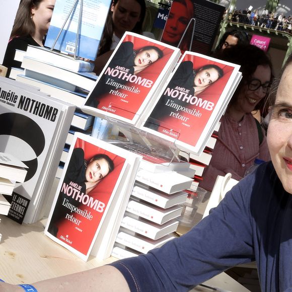 Amelie Nothomb - Festival du Livre de Paris 2025 au Grand Palais à Paris le 11 avril 2025.
© Cédric Perrin / Bestimage