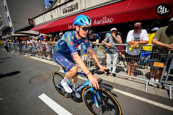 Dylan Van Baarle avant le départ de la 10e étape de la 113e édition du Tour de France le 14 juillet 2026. © Photo News / PsnewZ / Bestimage