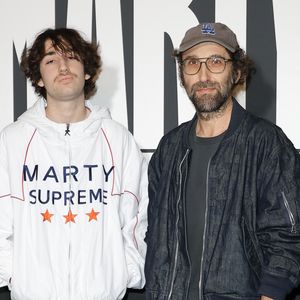 Thomas Bangalter (Daft Punk) avec son fils Roxan Bangalter - Avant-première du film « Marty Supreme » au Grand Rex à Paris le 3 février 2026. © Coadic Guirec/Bestimage