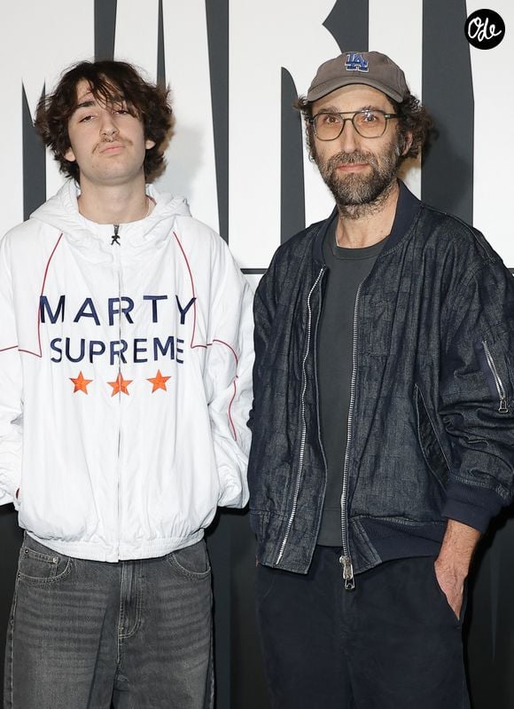 Thomas Bangalter (Daft Punk) avec son fils Roxan Bangalter - Avant-première du film « Marty Supreme » au Grand Rex à Paris le 3 février 2026. © Coadic Guirec/Bestimage