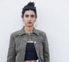 Interviewée par Le Monde en avril 2024, l'étudiante diplômée en psychologie a parlé de son engouement pour cette art qu'elle pratique dans un atelier situé à Montreuil.

Nina Zem - Les célébrités au photocall du défilé Jacquemus  pour la présentatation de la toute dernière collection “Le Raphia” au Bourget, Seine-Saint-Denis (93), France, le 12 décembre 2022. Habitué à ne pas suivre le calendrier de la Fashion Week de Paris, le designer a présenté sa toute dernière collection “Le Raphia” avec l'une une de ses couleurs favorites : le beige. © Veeren-Clovis/Bestimage