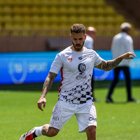 L'ancien footballeur a aussi un entraînement sportif quotidien

Matt POKORA des Barbagiuans de Monaco lors du match de la Racing Stars Football Cup entre les Barbagiuans de Monaco et Nazionale Piloti au Stade Louis II le 21 mai 2025 à Monaco, Monaco. Photo by Johnny Fidelin/Icon Sport/ABACAPRESS.COM
