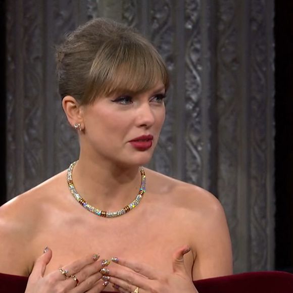 Taylor Swift sur CBS. Copyright : Ferrari. JLPPA / Bestimage