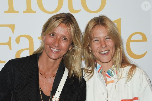 Sarah Lavoine avec sa fille Yasmine - Avant-première du film "Photo de Famille" au cinéma UGC Ciné Cité Les Halles à Paris, France, le 3 septembre 2018. © Coadic Guirec/Bestimage