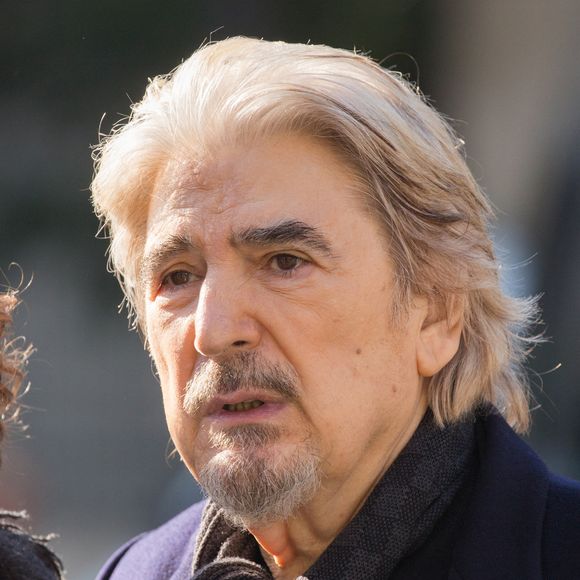 Serge Lama arrivant aux funérailles du chanteur français Charles Aznavour à l'église orthodoxe arménienne de Paris. Charles Aznavour est décédé le 6 octobre 2019 à 94 ans à Paris, France le 04 octobre 2018. Photo par Nasser Berzane/ABACAPRESS.COM.