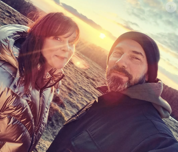 C'est l'événement dans "Demain nous appartient". 

Franck Monsigny et sa femme Magalie Genoud sur Instagram