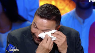 "Papa, je t'aime !" : Kamel Ouali reçoit une belle surprise de ses quatre enfants Rock, France, Dante et Ava dans La Boîte à Secrets