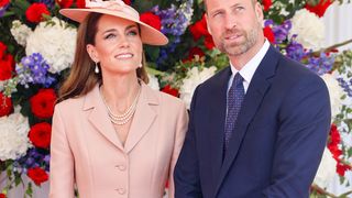 Kate Middleton et William retrouvent le sourire ! Le prince et la princesse de Galles côte à côte pour un moment historique