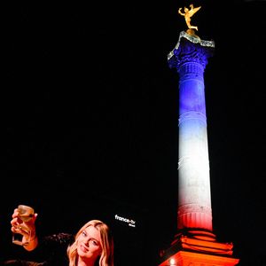 Louane pendant le Concours Eurovision de la Chanson,
L'Autriche remporte le Concours Eurovision de la Chanson 2025, Place de la Bastille à Paris, France le 17 mai 2025 Photo by Alain Apaydin/ABACAPRESS.COM