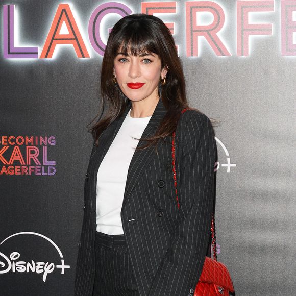Et il a fallu s'organiser avec la vie d'artiste que Nolwenn mène : "J’étais en tournée avec lui, je dormais dans le tour bus, il était à mes côtés. Je l’appelais mon bébé tout-terrain. Mon BTT” indique-t-elle à Lou média

Nolwenn Leroy - Avant-première du film "Becoming Karl Lagerfeld" au cinéma Le Grand Rex à Paris le 28 mai 2024. © Coadic Guirec/Bestimage