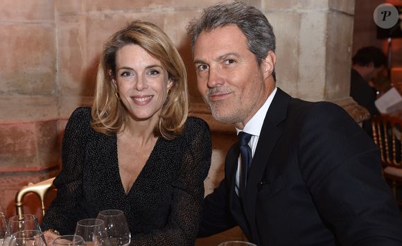 Depuis plus de quinze ans déjà, Julie Andrieu est en couple avec Stéphane Delajoux, le père de ses enfants.

Julie Andrieu et son mari le Dr Stéphane Delajoux - Gala Mawoma, 1er concours mondial itinérant consacré aux femmes cheffes d'orchestre à la Conciergerie à Paris. © Giancarlo Gorassini/Bestimage