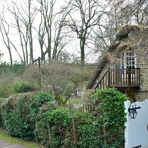 Illustration de l'ancienne demeure (bergerie du XVIIIème siècle) de Brigitte Bardot à Bazoches-sur-Guyonne dans les Yvelines, France, le 2 janvier 2026. © Christian Liewig/Bestimage