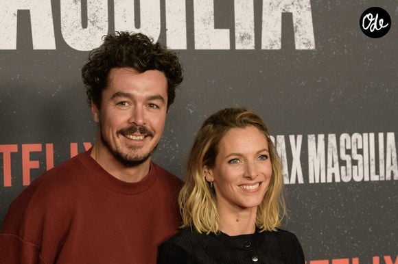 Jérémie Poppe et Élodie Varlet ont été aperçus lors de la première de la série Netflix « Pax Massilia » à Marseille, en France, le 29 novembre 2023. Photo : Laurent Coust/Abaca