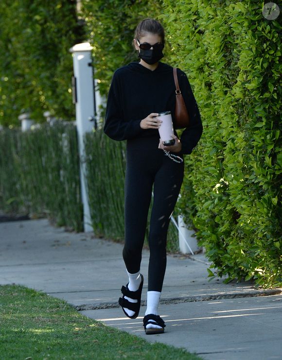 Kaia Gerber sort de son cours de pilates à Los Angeles, Californie, Etats-Unis, le 1et avril 2021
©Broadimage / Bestimage