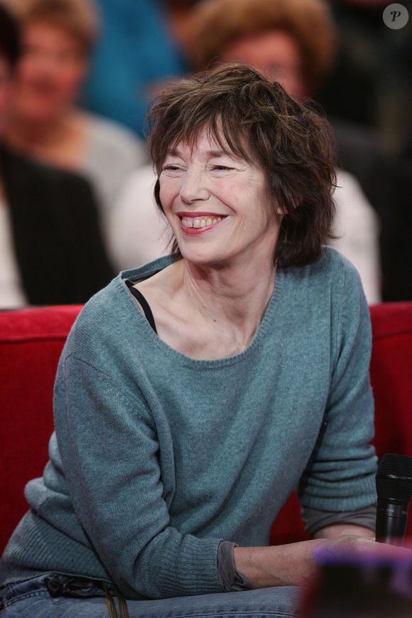 Jane Birkin lors de l'enregistrement de l'émission "Vivement Dimanche", au studio Gabriel à Paris, France, le 24 février 2010 2010. Invité principal Danielle Darrieux. © JLPPA/Bestimage