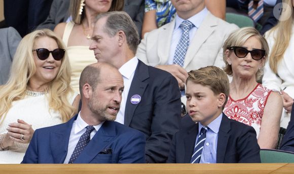 Le prince George et le prince William lors de la finale de Wimbledon le 13 juillet 2025. Photo par Dana Press / Bestimage