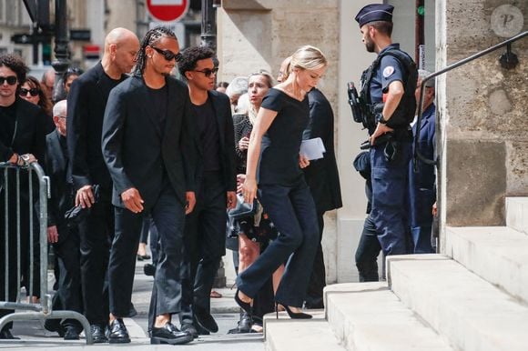 Audrey Crespo-Mara et ses fils Sekou et Lamine - Arrivées aux obsèques de Thierry Ardisson en l’église Saint-Roch de Paris, France, le 17 juillet 2025. © Clovis-Jacovides/Bestimage