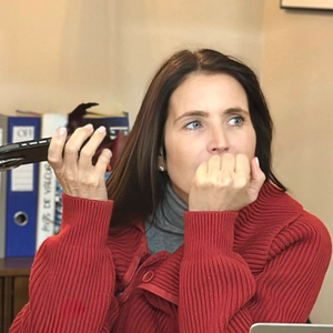 Par ailleurs, Sandrine Diouf indique que son cher et tendre ne l'a "jamais entretenue" et qu'elle a continué à travailler.

Sandrine, la veuve de Mouss Diouf.