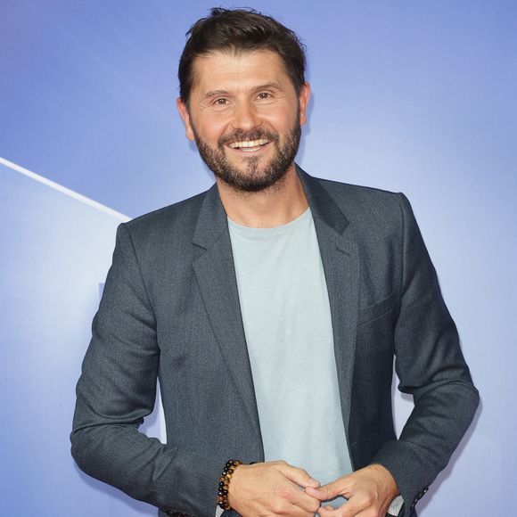 Depuis cette agression, ils activent leur alarme toutes les nuits sans exception.

Christophe Beaugrand - Photocall de l’Upfront 2026 de TF1 à la Seine Musicale à Boulogne-Billancourt le 18 juin 2026. C’est à l’occasion de sa traditionnelle présentation aux annonceurs («upfront») que le groupe TF1 a choisi d’annoncer ce jeudi soir la concrétisation de son accord de distribution signé avec il y a un an jour pour jour avec Netflix. © Coadic Guirec/Bestimage