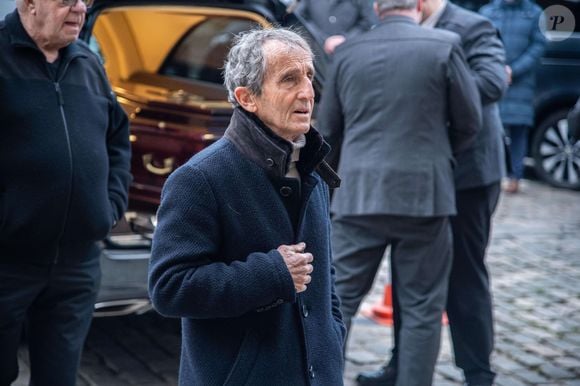 Alain Prost aux obsèques de Jean-Pierre Jabouille en l’église St Pierre, place de la Libération à Montfort l’Amaury dans le département des Yvelines, France, le 10 février 2023. © Baptiste Autissier/Panoramic/Bestimage