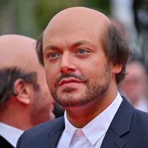 Kev Adams assiste à la projection de Nouvelle Vague au 78ème Festival de Cannes à Cannes, France, le 17 mai 2025. Photo by Julien Reynaud/APS-Medias/ABACAPRESS.COM