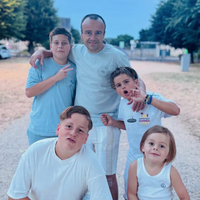 Familles nombreuses : Une tribu se lance dans un "projet onéreux" mais la déception est au rendez-vous
