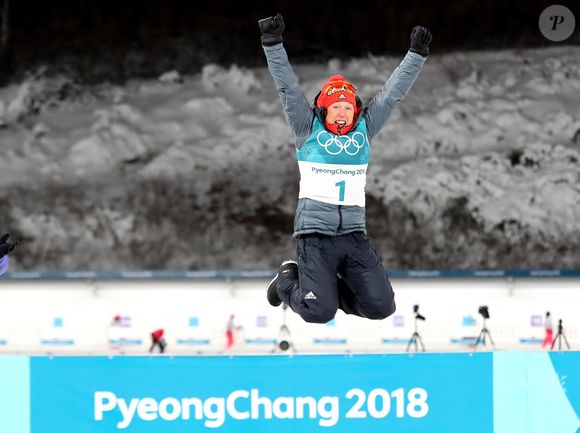 Laura Dahlmeier célèbre sa victoire en remportant la médaille d'or de la poursuite 10 km en biathlon féminin lors des Jeux olympiques d'hiver de Pyeongchang 2018 au centre de biathlon d'Alpensia. Pyeongchang, Corée du Sud, 12 février 2018. Geoff Burke/USA TODAY Sports/SPUS/ABACAPRESS.COM